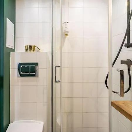 Central - Great Location - Stylish Loft- Zlota Street Διαμέρισμα