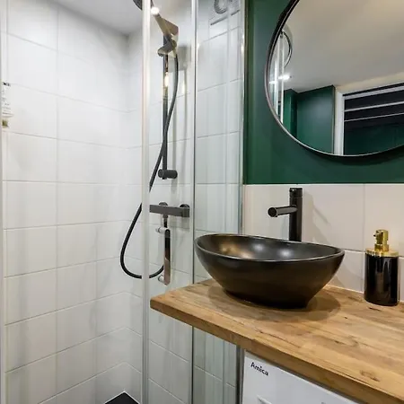 Διαμέρισμα Central - Great Location - Stylish Loft- Zlota Street
